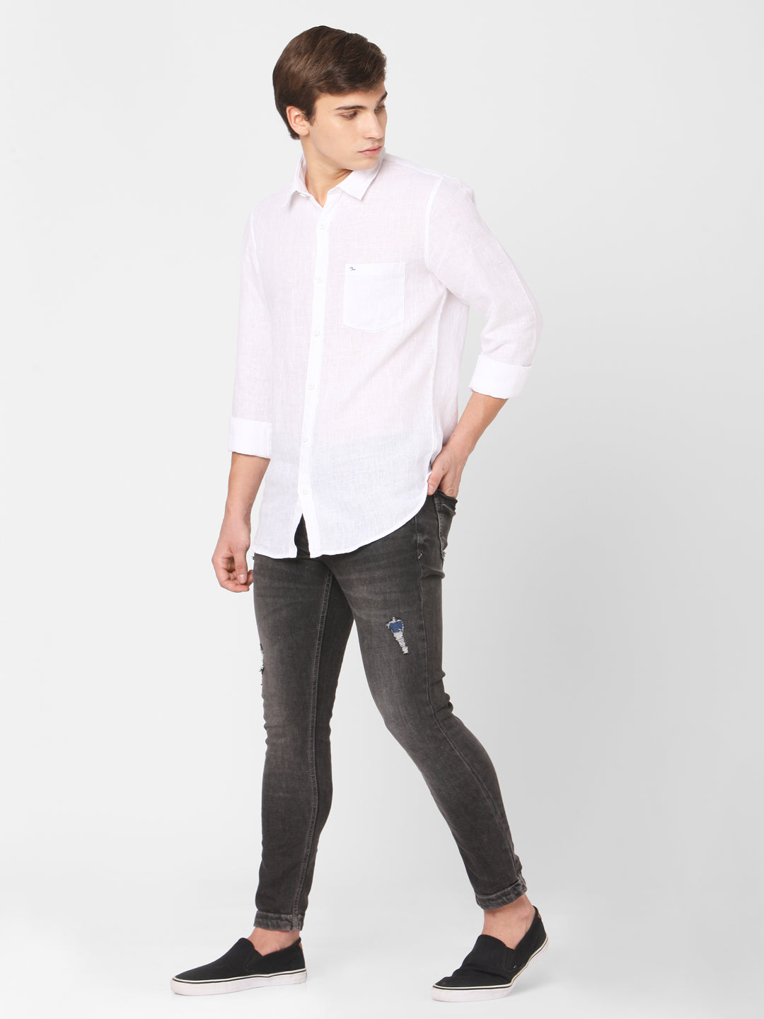 Spykar Men White Cotton Slim Fit Shirts