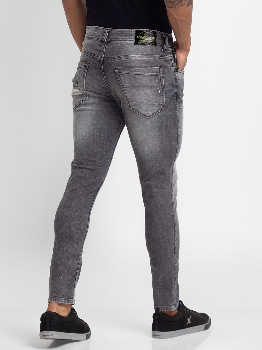 Spykar Carbon Black Cotton Slim Fit Tapered Length Jeans For Men (Kano)