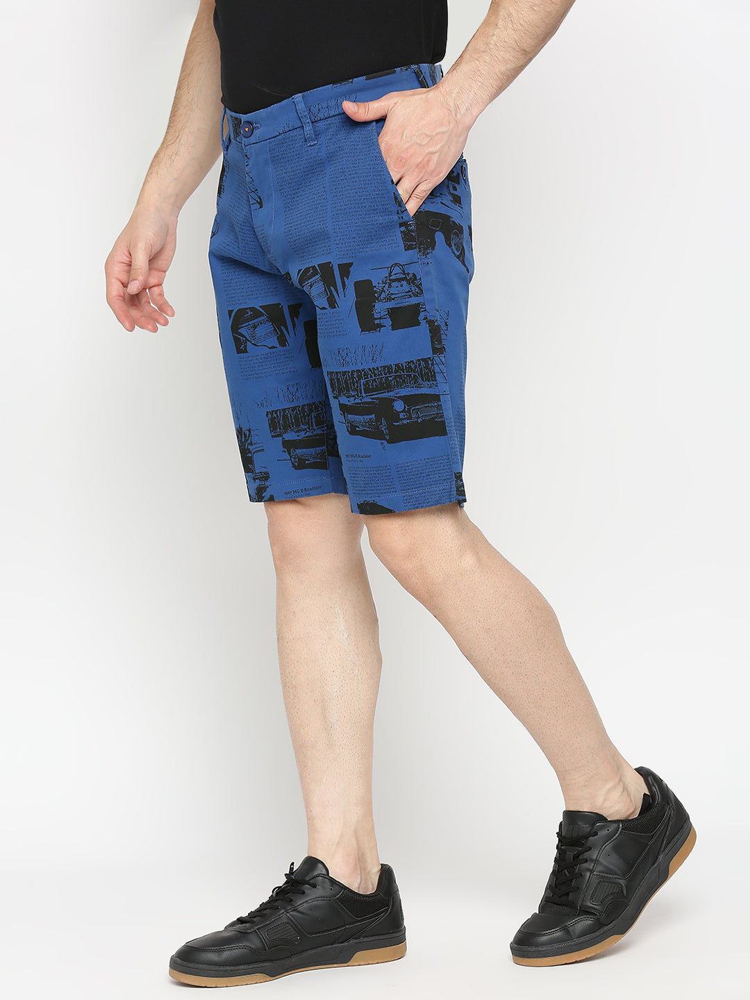 Spykar Men Indigo Blue Cotton Slim Fit Shorts