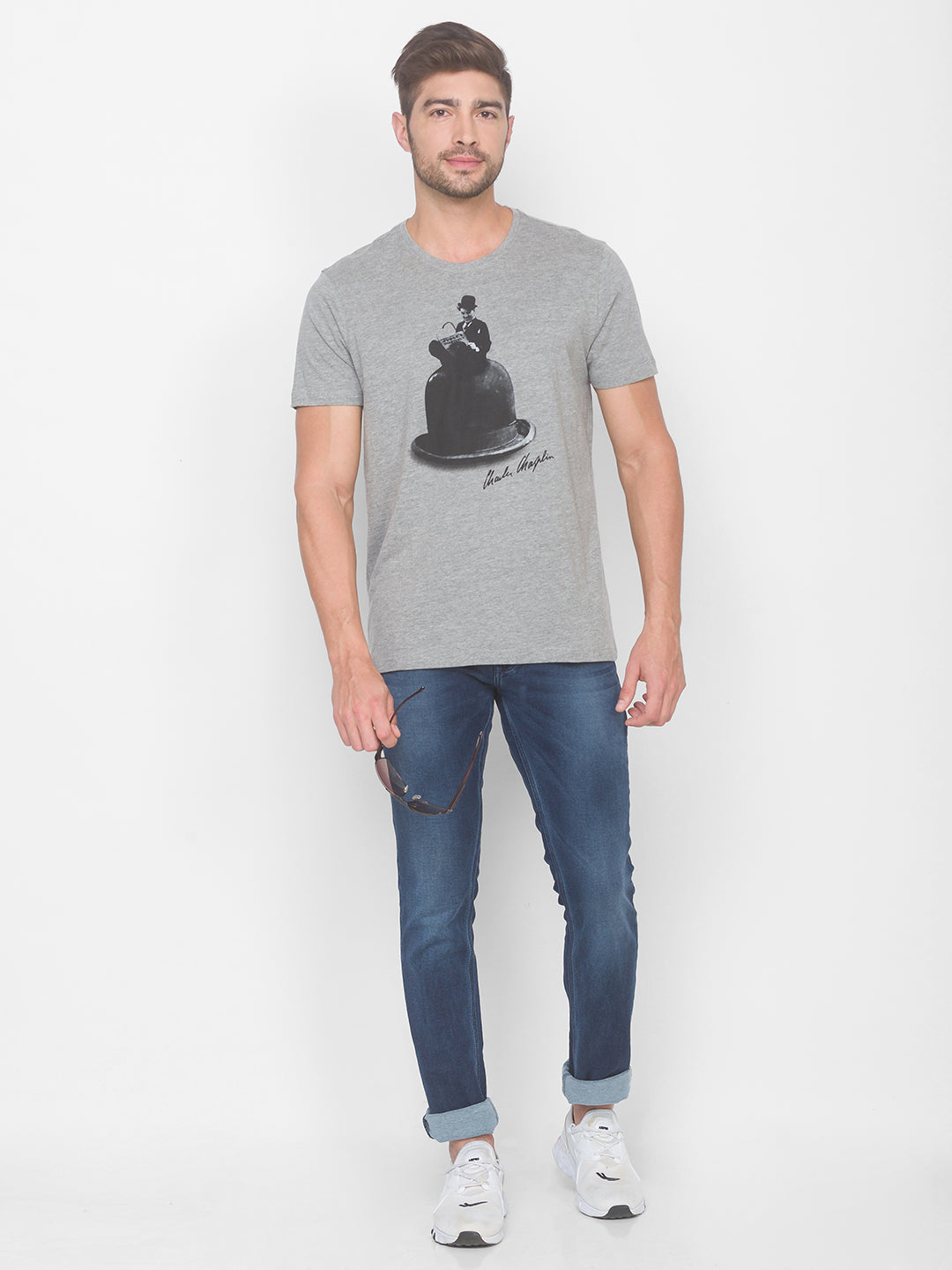 Charlie Chaplin Spykar Men Grey Cotton Slim Fit Round Neck T-Shirt