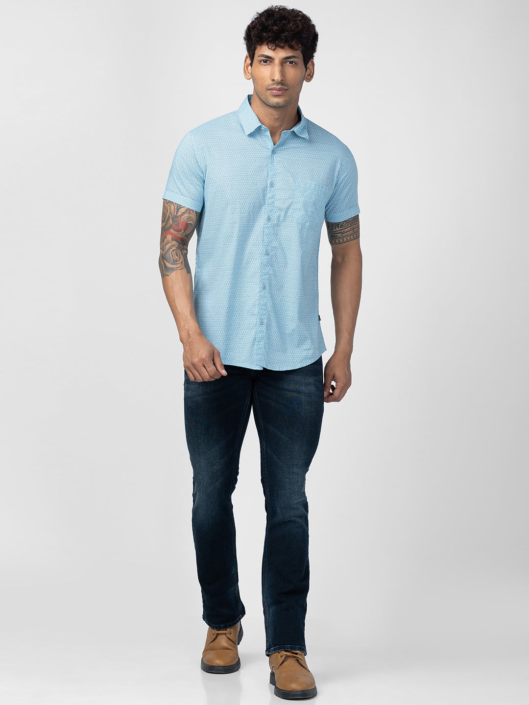 Spykar Men Sky Blue Cotton Regular Slim Fit Printed Shirt