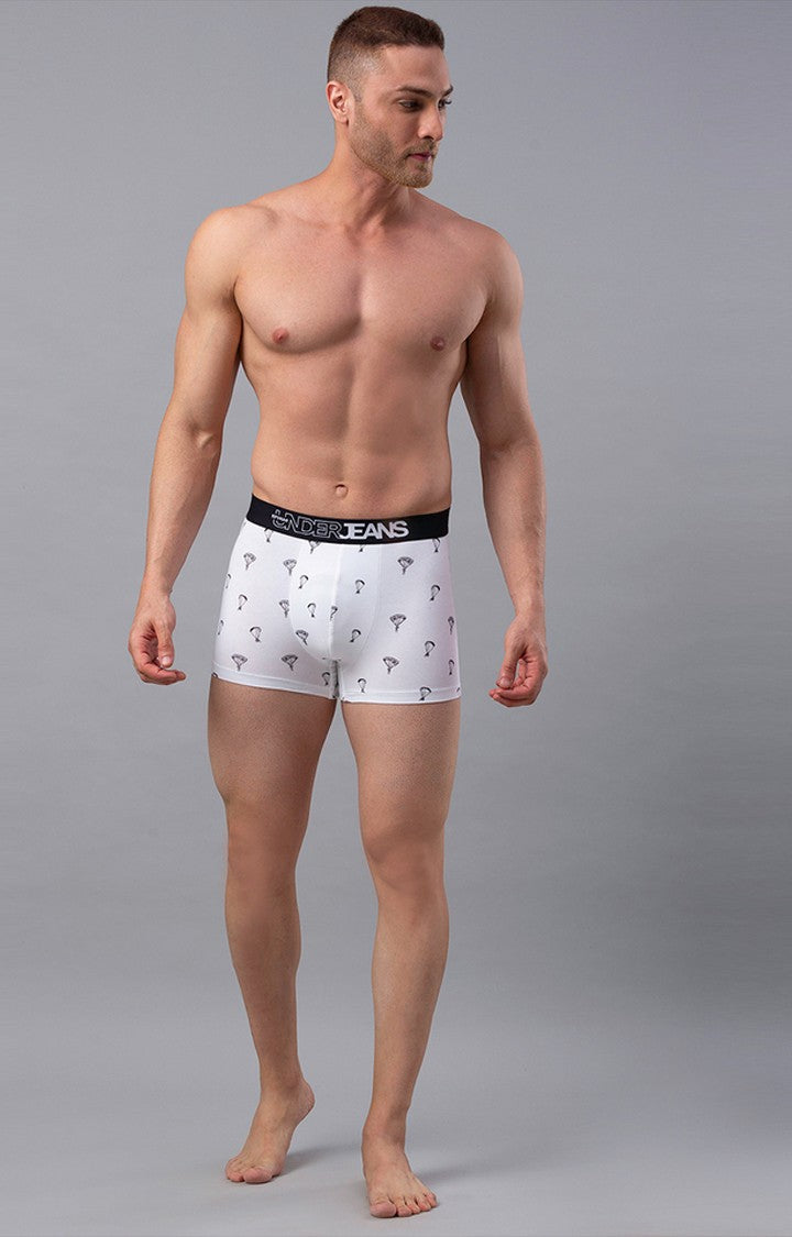 Underjeans By Spykar Men White Printed Trunks