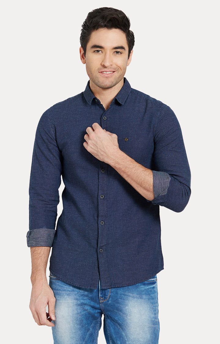 Spykar Men Blue Solid Slim Fit Casual Shirt