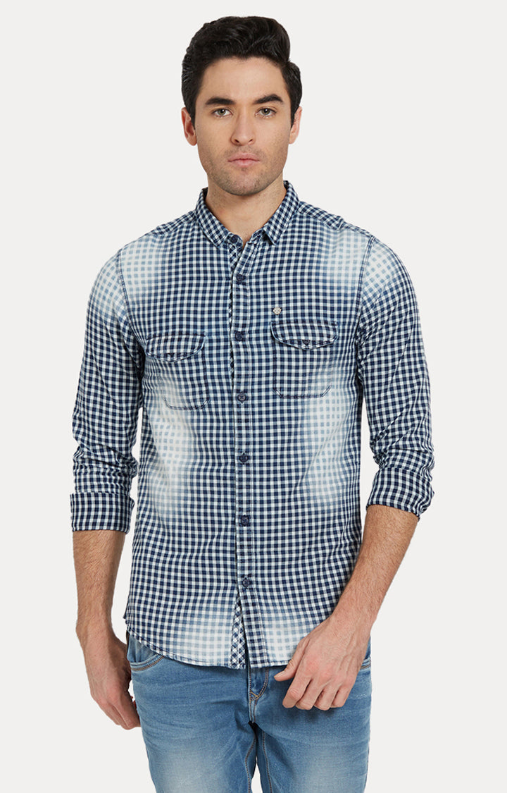 Spykar Men Blue Checked Slim Fit Casual Shirt