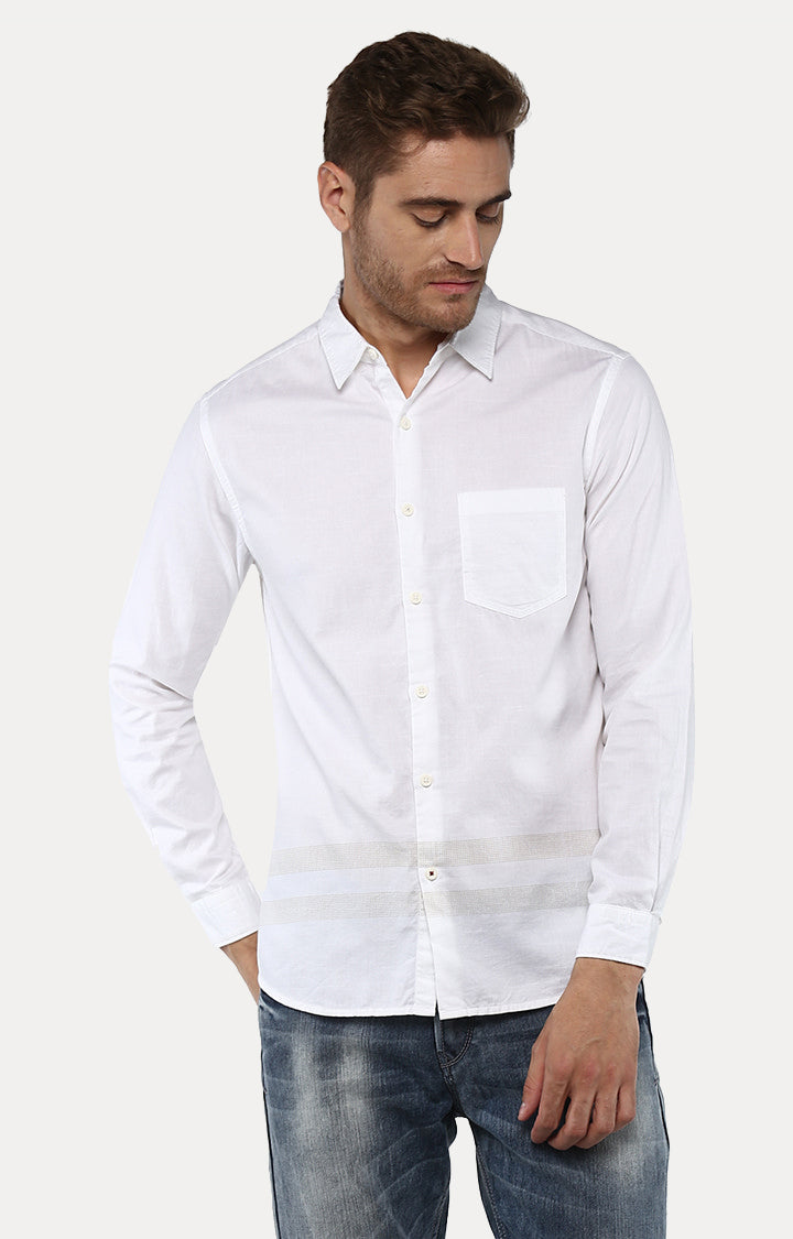 Spykar Men White Solid Slim Fit Casual Shirt