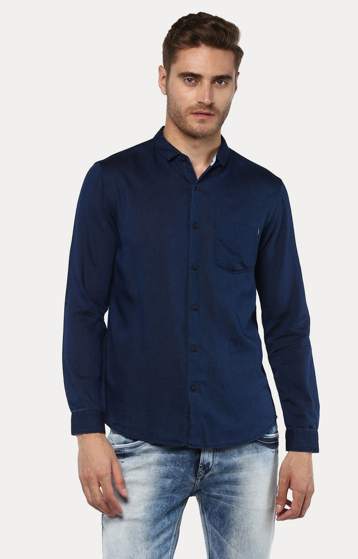 Spykar Men Blue Solid Slim Fit Casual Shirt