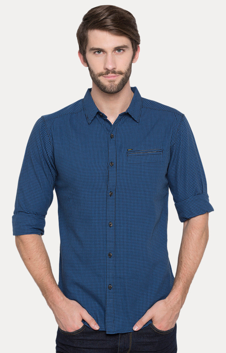 Spykar Men Blue Checked Slim Fit Casual Shirt