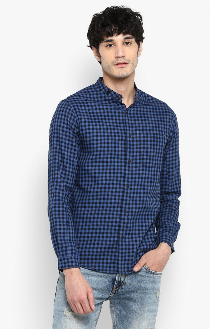 Spykar Men Blue Checked Slim Fit Casual Shirt