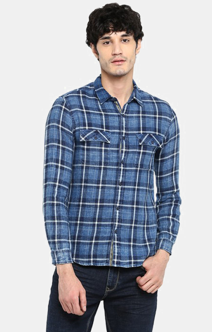 Spykar Slim Fit Men Blue Checked Casual Shirt