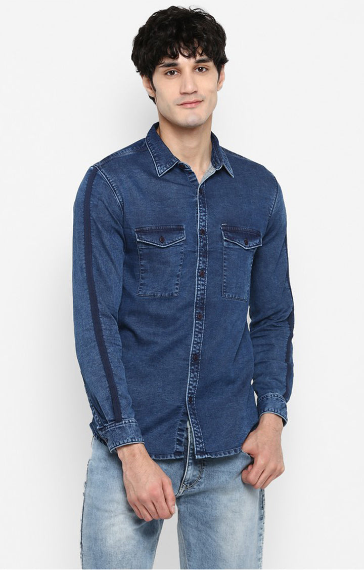 Spykar Men Blue Solid Slim Fit Casual Shirt