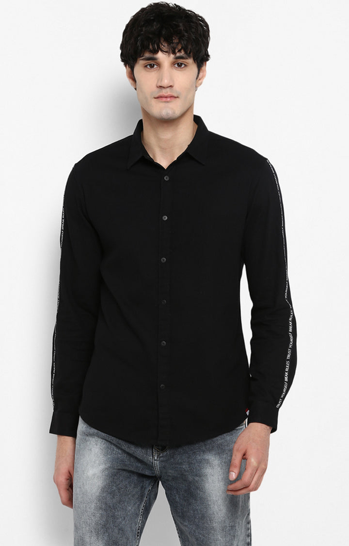 Spykar Men Black Solid Slim Fit Casual Shirt