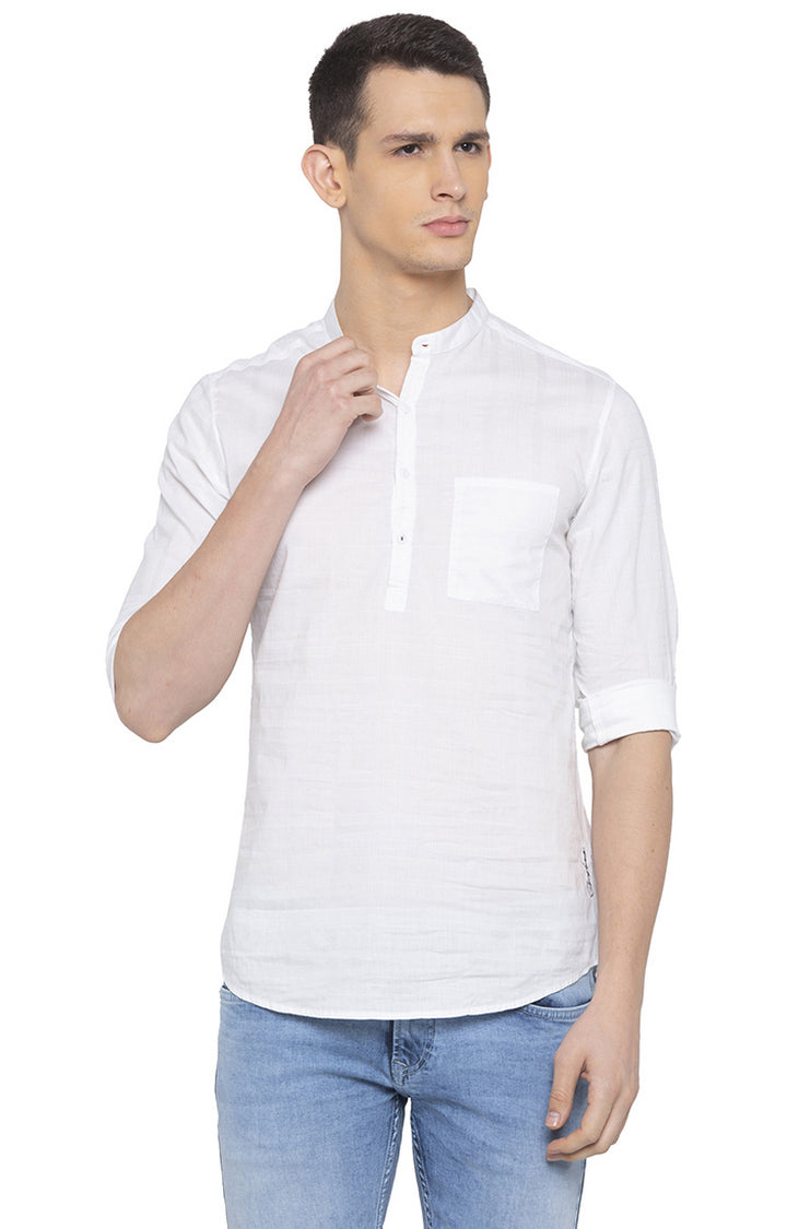 Spykar Men White Solid Casual Shirt