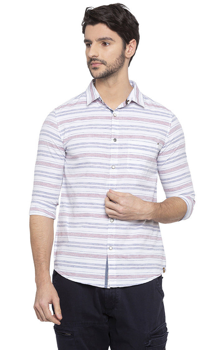 Spykar Men Pink Striped Slim Fit Casual Shirt