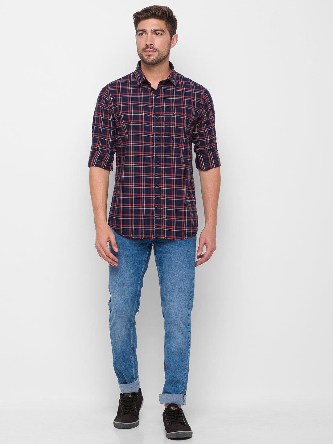 Spykar Red Cotton Slim Fit Shirts For Men