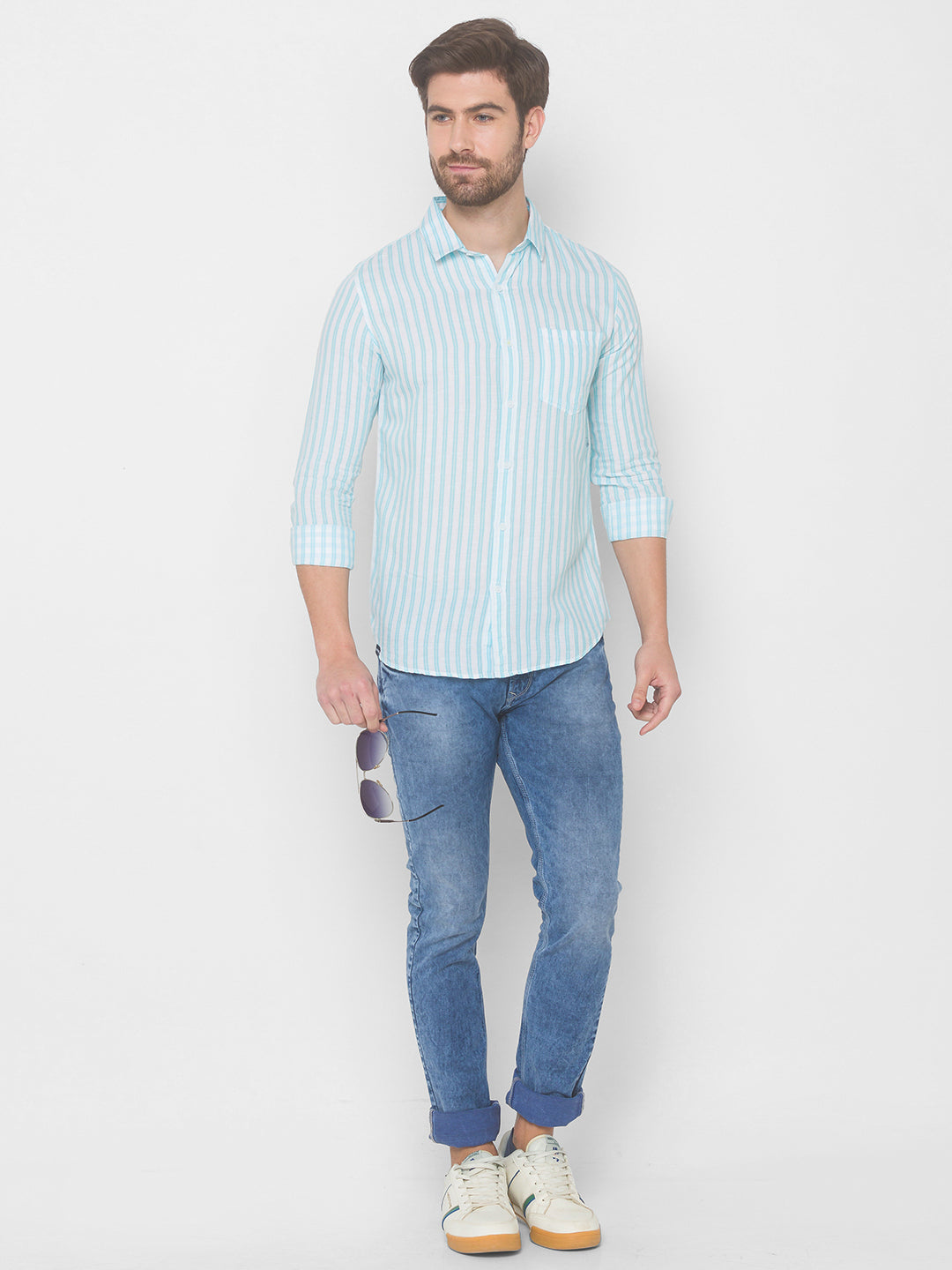 Spykar Men Aqua Blue Cotton Casual Slim Fit Shirt