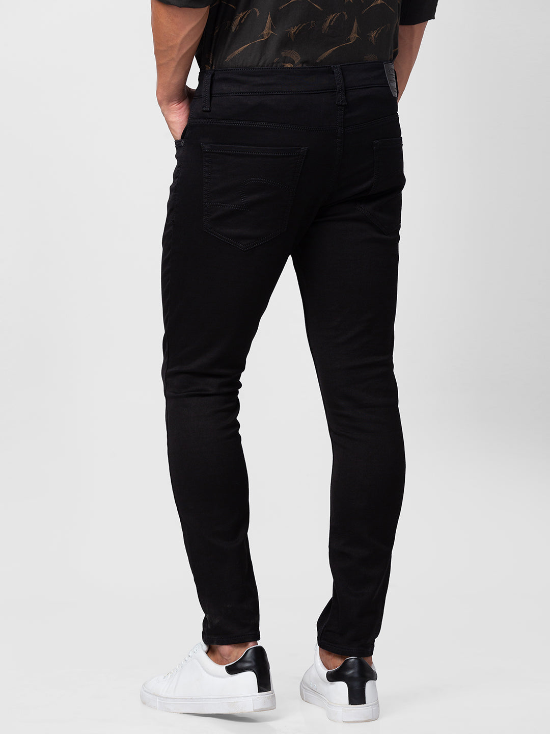 Spykar Men Black Cotton Slim Fit Tapered Length Jeans (Kano)