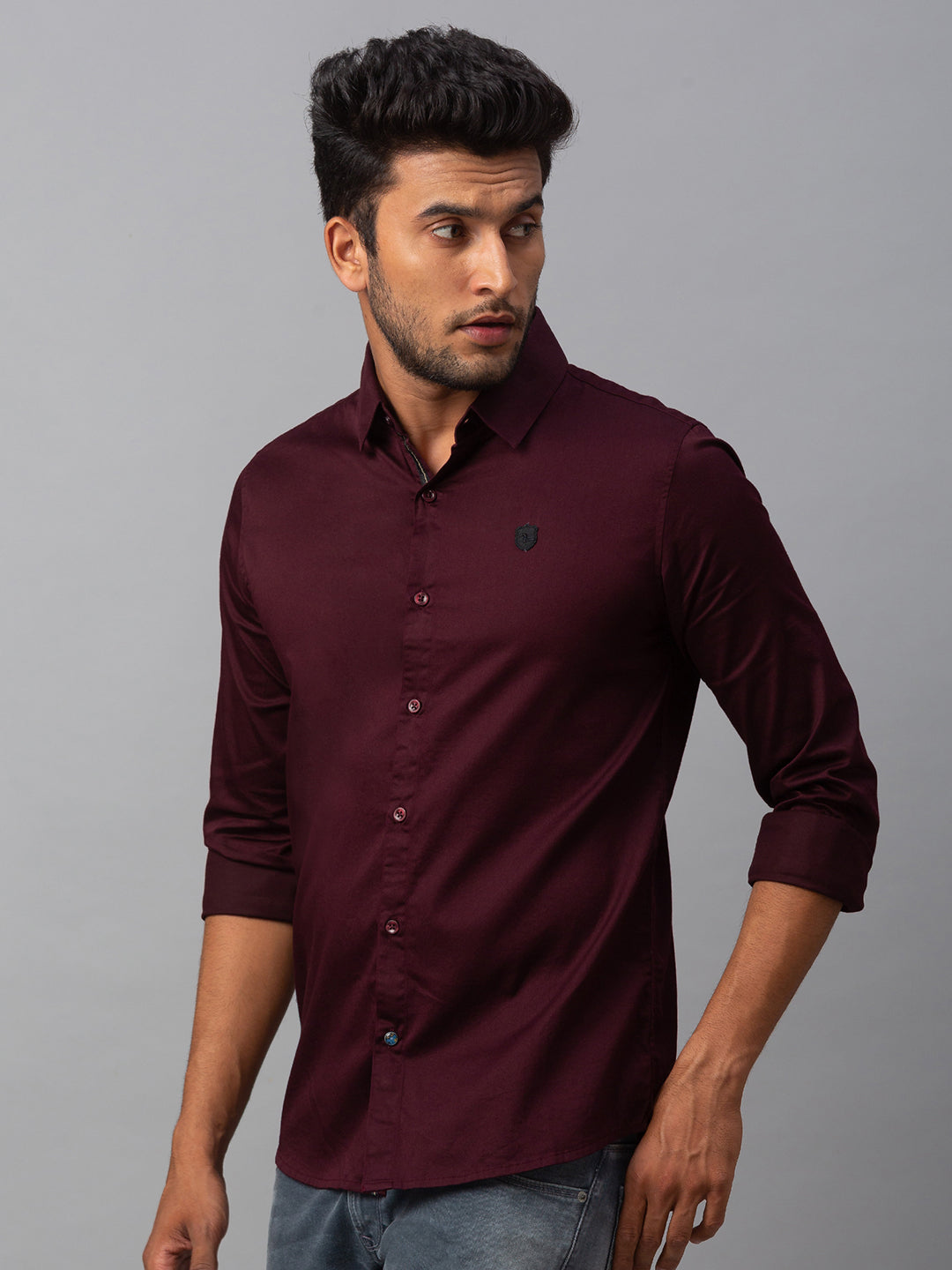 Spykar Red Cotton Slim Fit Shirts For Men