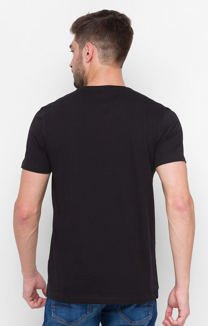 Spykar Men Black Cotton Slim Fit Round Neck Printed Tshirt