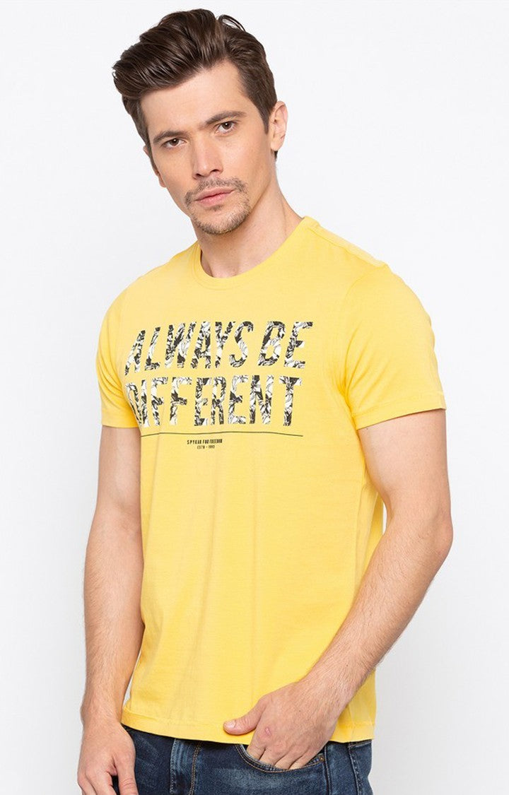 Spykar Yellow Printed Slim Fit Men T-Shirts