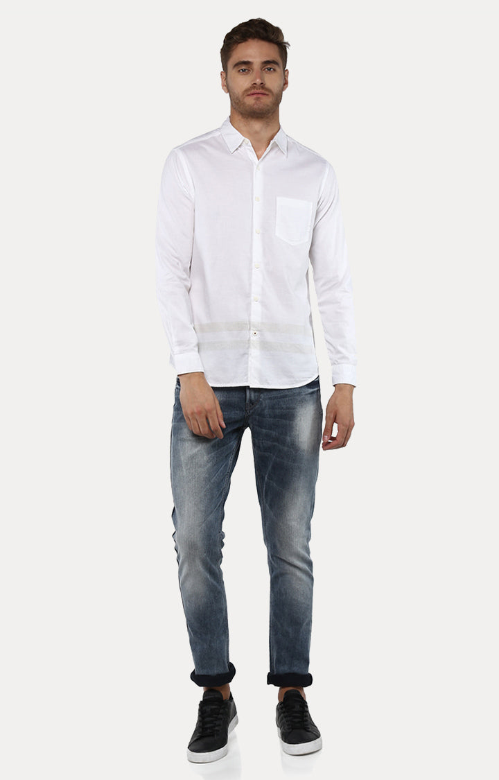 Spykar Men White Solid Slim Fit Casual Shirt