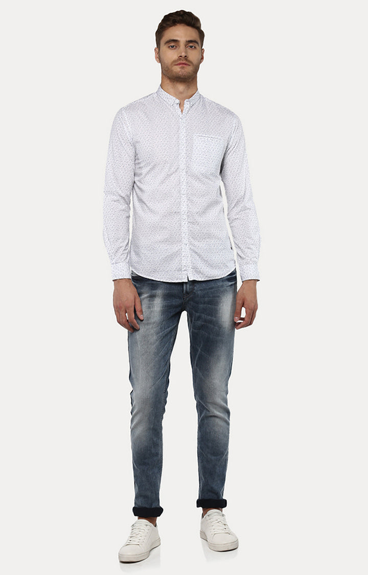 Spykar Men White Printed Slim Fit Casual Shirt