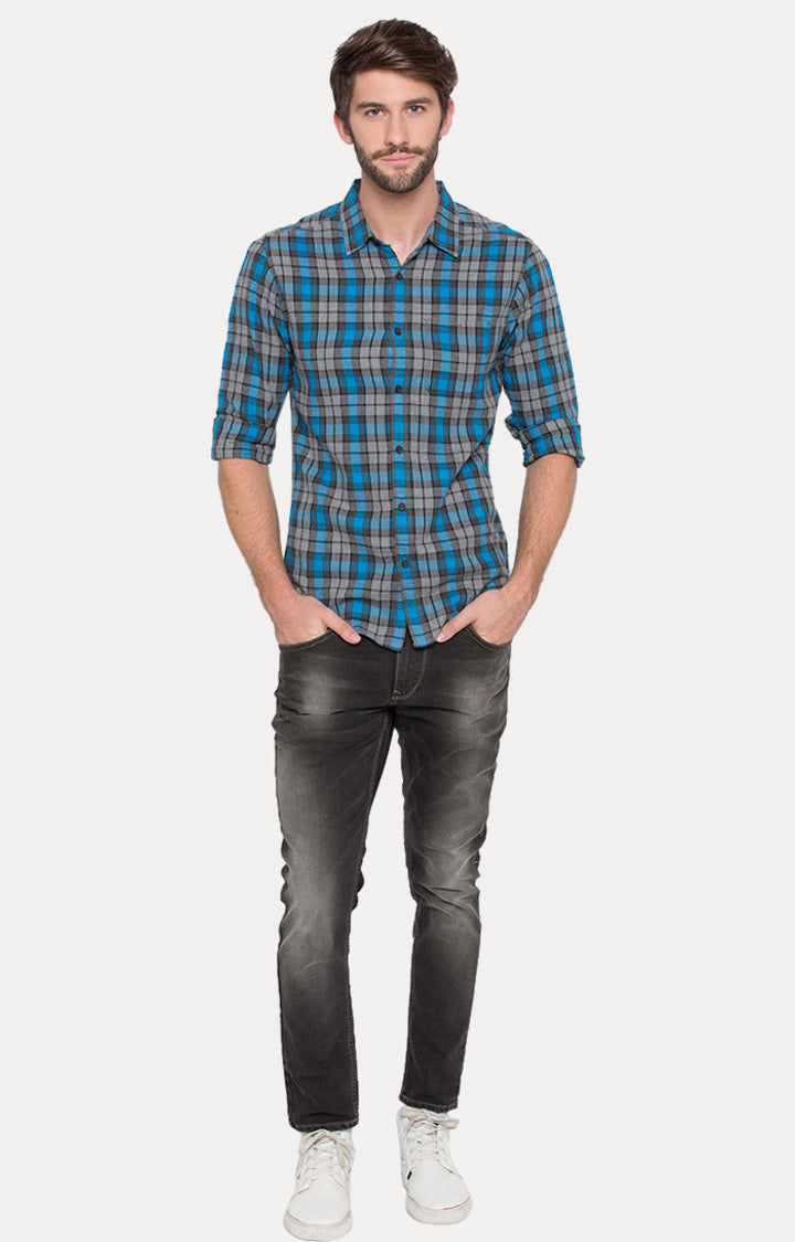 Spykar Men Blue Checked Slim Fit Casual Shirt