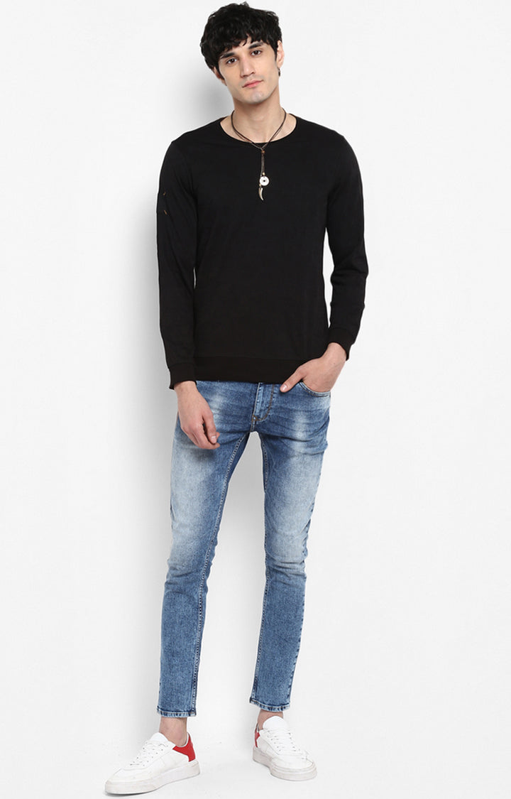 Spykar Black Solid Slim Fit Sweatshirt For Men