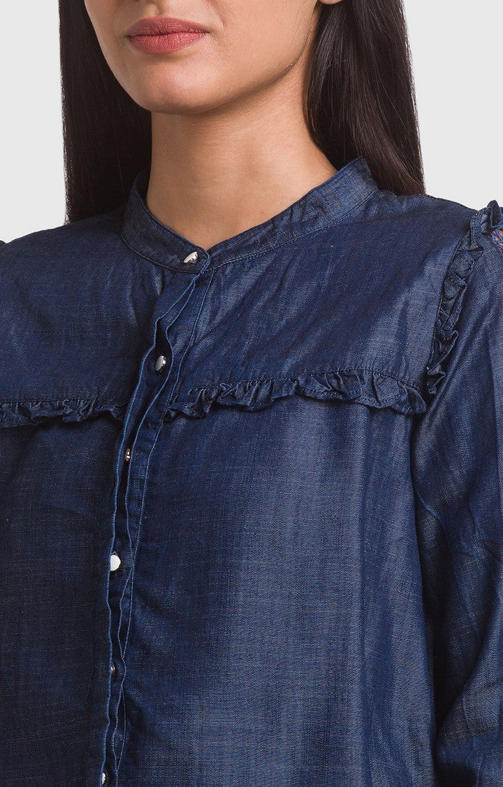 Spykar Mid Blue Cotton Full Sleeve Denim Shirts For Women