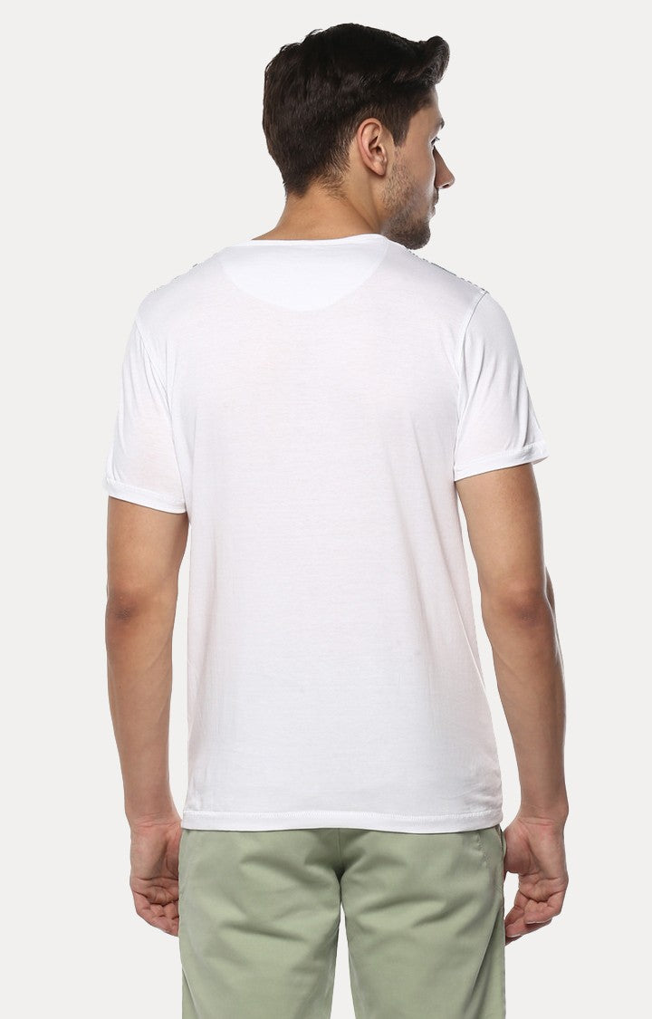 Spykar White Printed Slim Fit Men T-Shirts