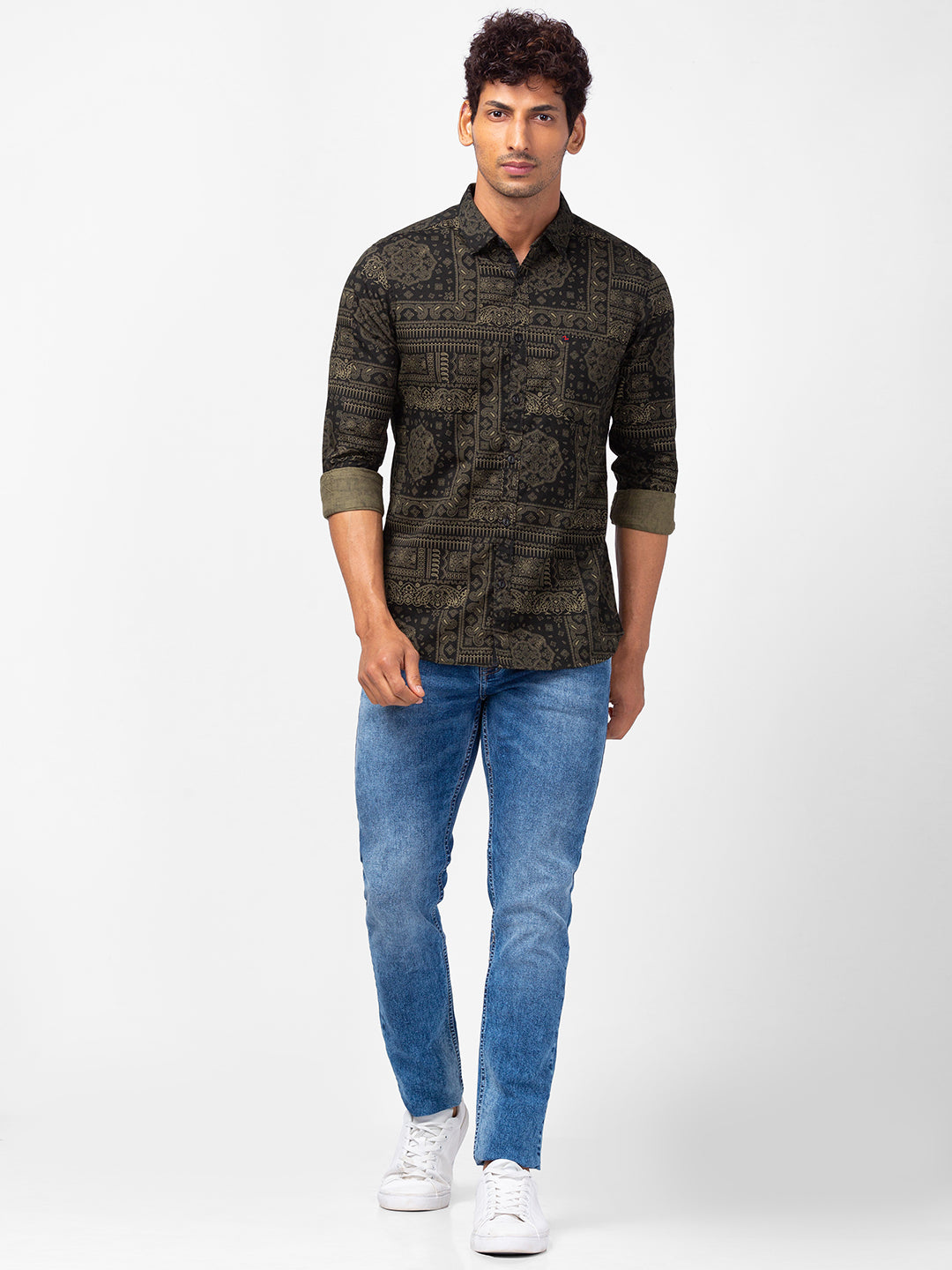 Spykar Men Olive Cotton Slim Fit Printed Shirts