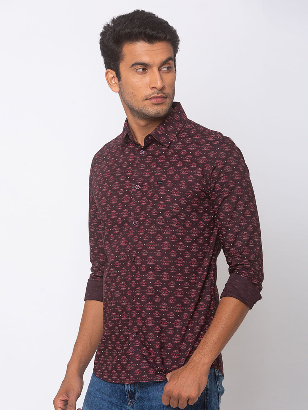 Spykar Men Wine Red Cotton Slim Fit Shirt