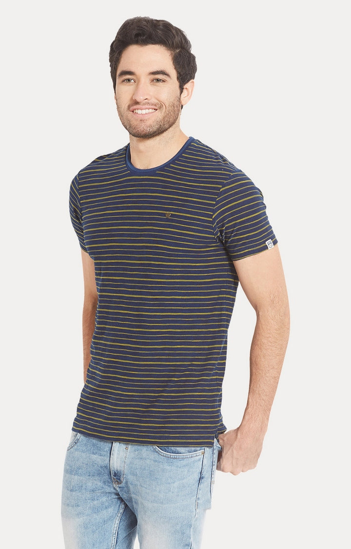 Spykar Men Blue Cotton Slim Fit Round Neck T-Shirt