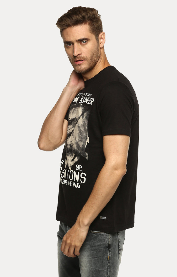 Spykar Men Black Printed Slim Fit T-Shirt