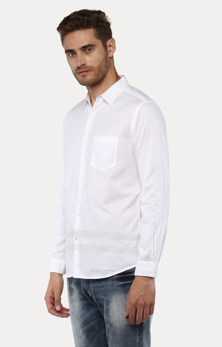 Spykar Men White Solid Slim Fit Casual Shirt