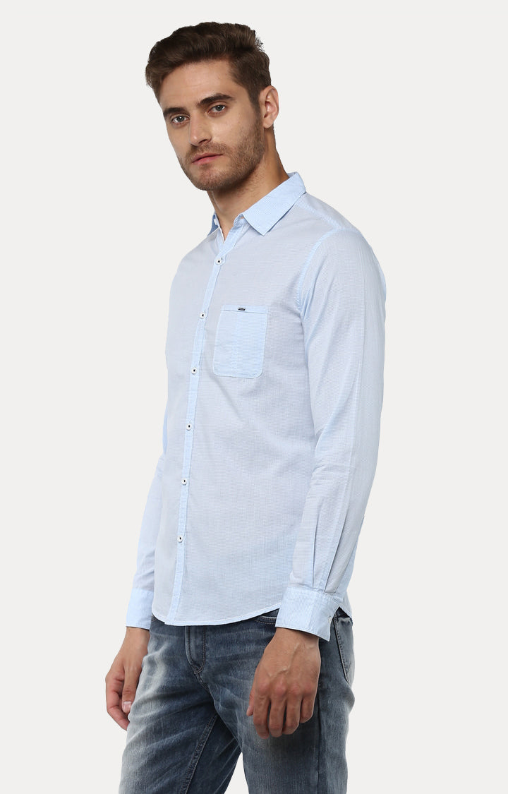 Spykar Men Light Blue Striped Slim Fit Casual Shirt