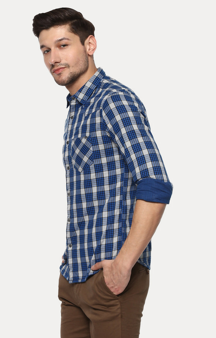 Spykar Men Blue Checked Slim Fit Casual Shirt