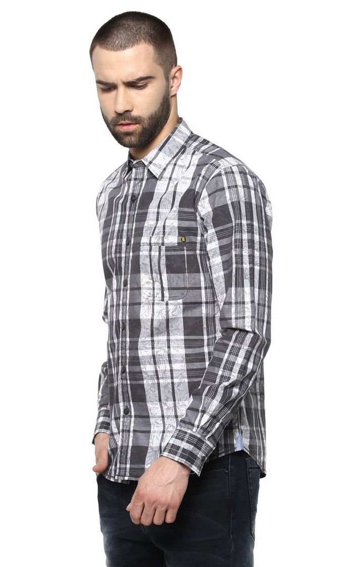 Spykar Men Black Checked Slim Fit Casual Shirt