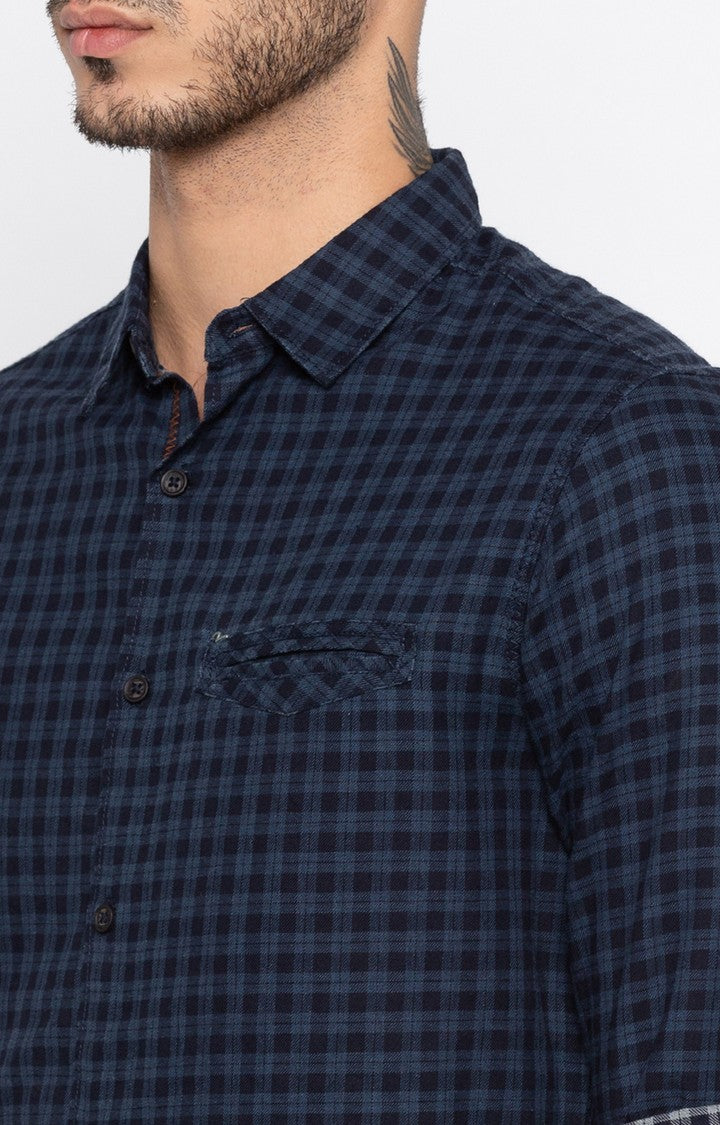 Spykar Men Navy Checked Slim Fit Casual Shirt