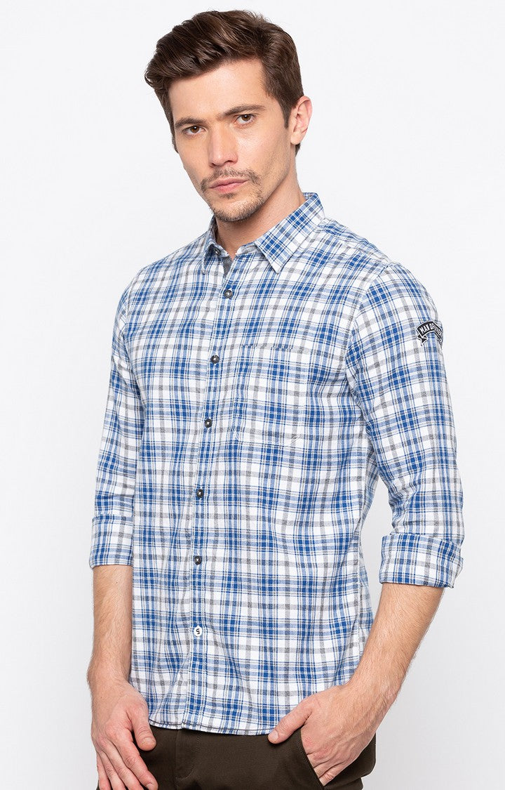 Spykar Men Blue Checked Slim Fit Casual Shirt