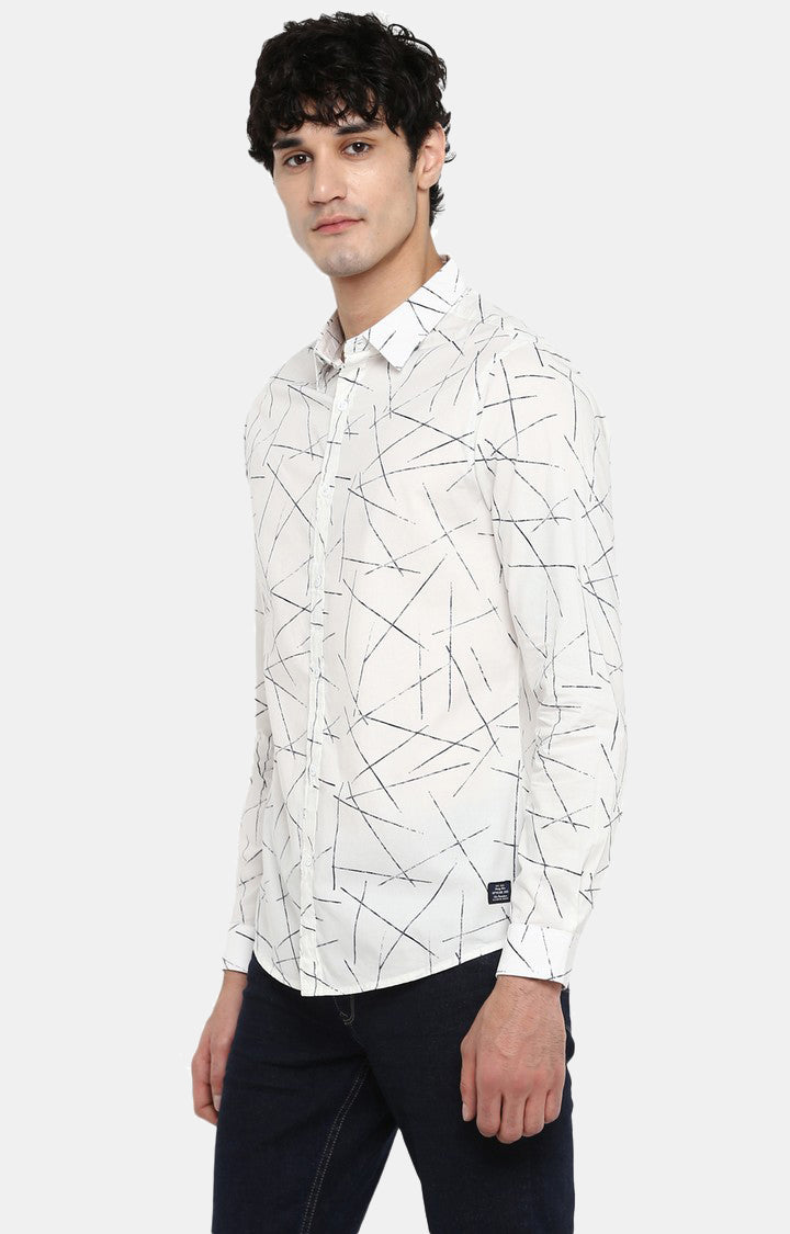 Spykar Men White Printed Slim Fit Casual Shirt