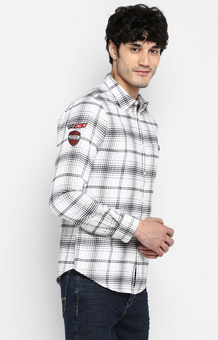 Spykar Men White Checked Slim Fit Casual Shirt