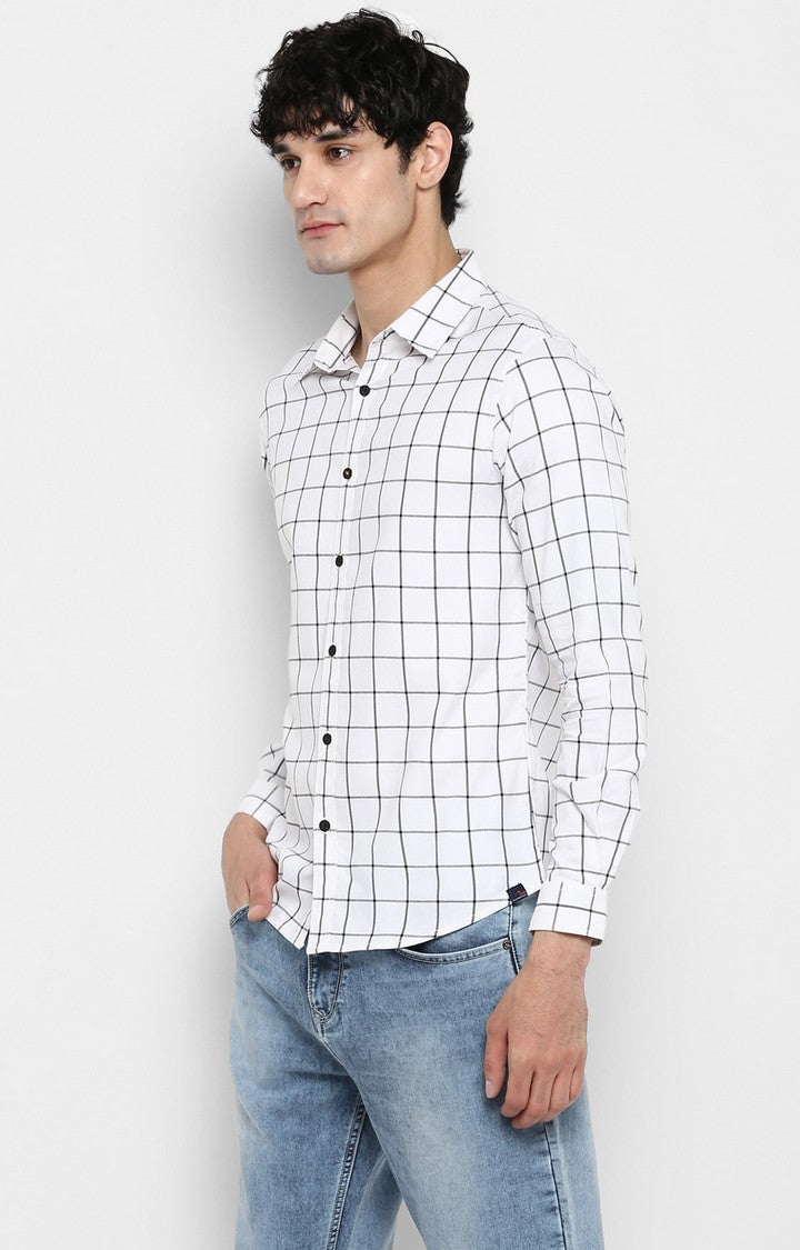 Spykar Men White Checked Slim Fit Casual Shirt