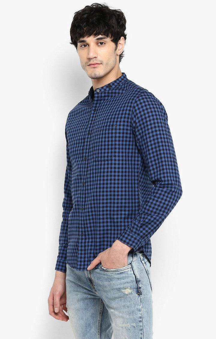 Spykar Men Blue Checked Slim Fit Casual Shirt