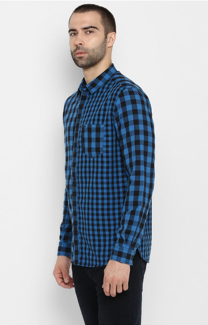 Spykar Men Blue Checked Slim Fit Casual Shirt