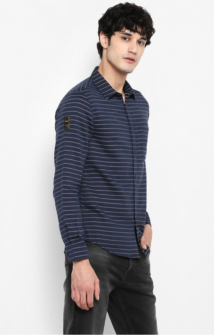 Spykar Men Blue Striped Slim Fit Casual Shirt