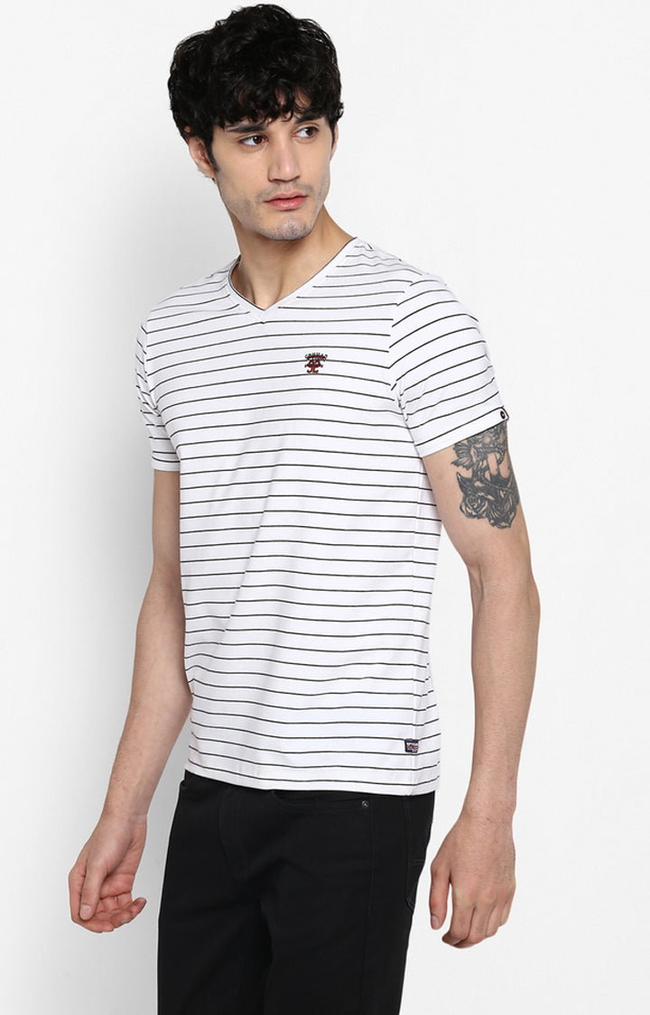 Spykar White Cotton Slim Fit T-Shirt For Men