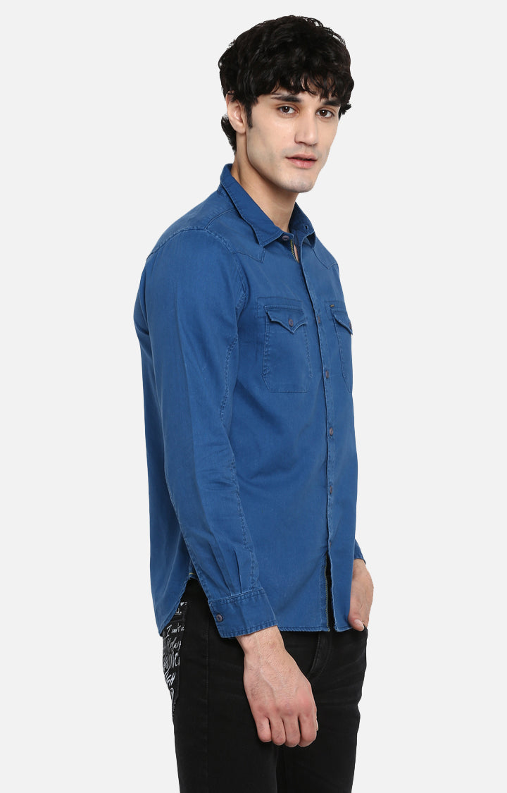 Spykar Men Blue Solid Slim Fit Casual Shirt