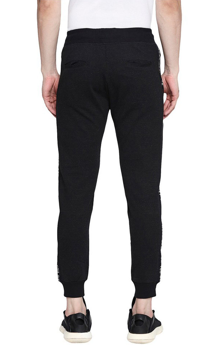 Spykar Men Black Cotton Regular Fit Mid Rise Trackpant