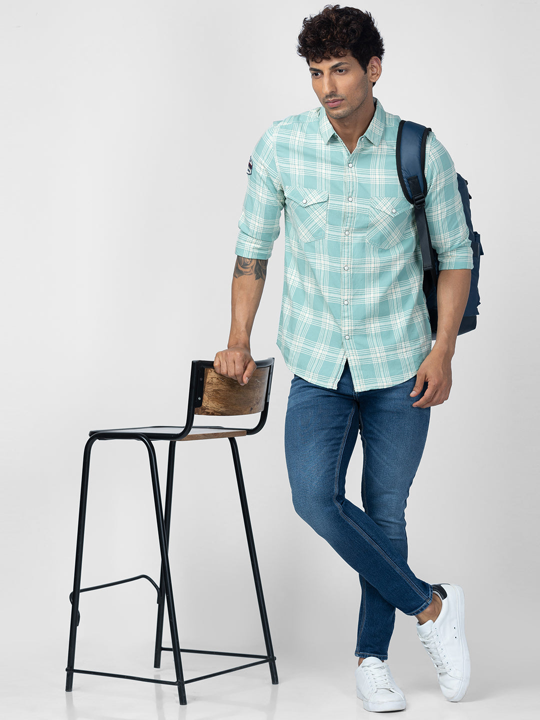 Spykar Men Sage Green Cotton Slim Fit Checkered Shirt