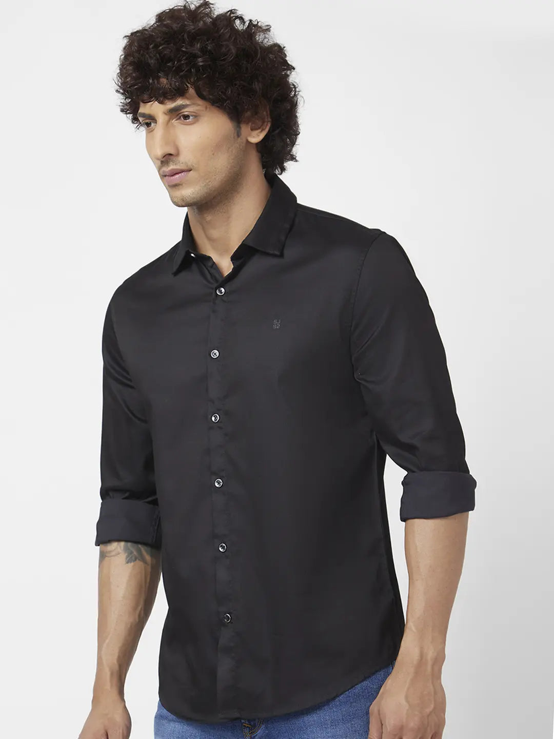 Spykar Men Black Dyed Regular Slim Fit Full Sleeve Plain Shirt